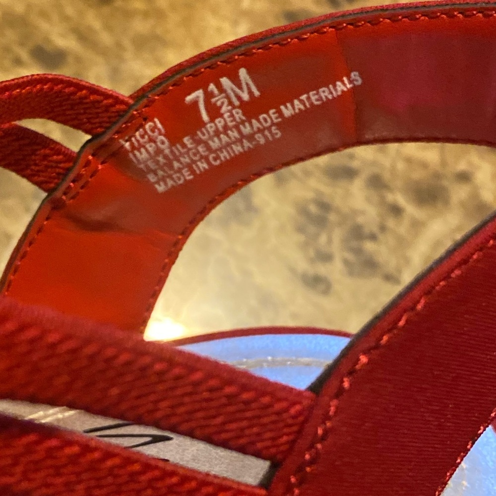 Red IMPO Wedges